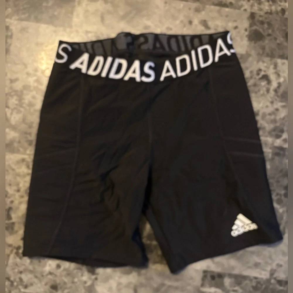 Adidas Black Performance Shorts - Picture 1 of 3